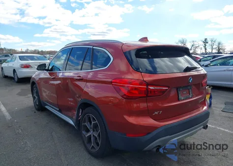2018 BMW X1 xDrive28I из США, поврежденный, VIN WBXHT3C31J3H32550